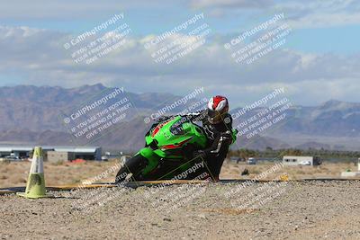 media/Feb-04-2024-SoCal Trackdays (Sun) [[91d6515b1d]]/7-Turn 9 Inside (1140am)/